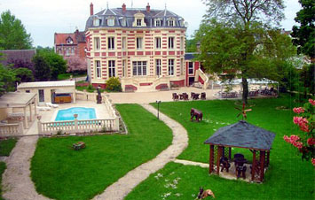 Gite de groupe Le Petit Ch&acirc;teau Thailandais