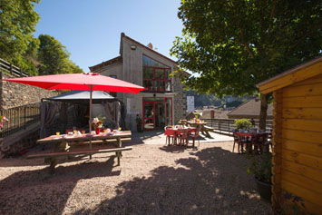 Gite de groupe La Cabourne