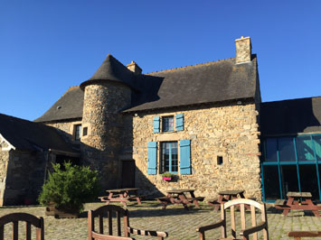 Gite de groupe Auberge de Jeunesse HI Saint-Brieuc