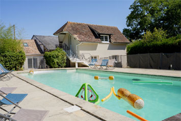 Gite de groupe Maison des amis Serez le Bois