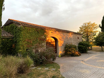 Gite de groupe Les Grands Gites de Dame Bertrande