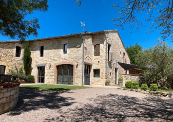 Gite de groupe Au Domaine de Larroque