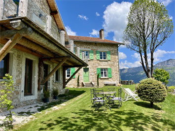 Gite de groupe Domaine Les Pierres des Ailes