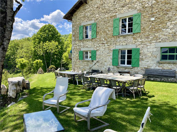 Gite de groupe Domaine Les Pierres des Ailes