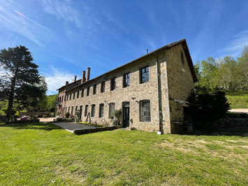 Gite de groupe Domaine de Clarat