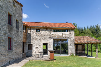 Gite de groupe Le Domaine des Gorcias