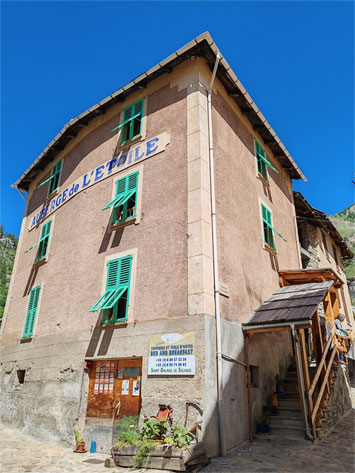 Gite de groupe A La Petite étoile d'hôtes en Mercantour