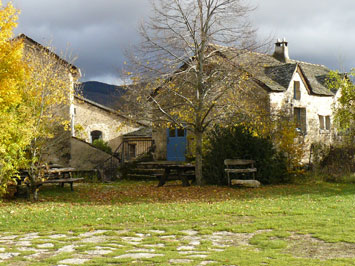 Gite de groupe Gite d'étape La Fabarède