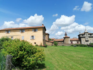 Gite de groupe Gîte de la ferme du château de Saconay