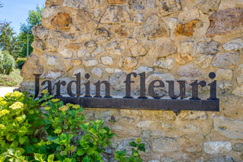 Gite de groupe Hameau du Jardin Fleuri