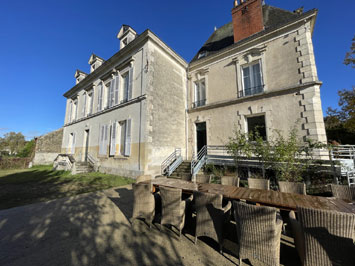Gite de groupe Gîte Le manoir et sa Longère