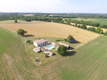 Gite de groupe Le gîte de Lagalvagne