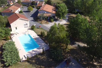 Gite de groupe Gîtes Les Baronnies