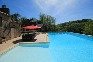 Gite de groupe Domaine Lou Peyrol