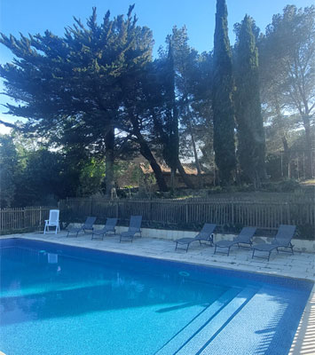 Gite de groupe Mas Montluzia