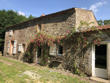 Gite de groupe Le Domaine de La Mazure - La Ferme