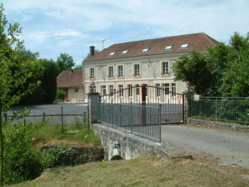 Gite de groupe Gite du Lac de Monampteuil