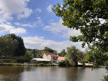 Gite de groupe Domaine du Moulin de Lachaud