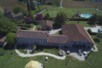 Gite de groupe Domaine les Moustans