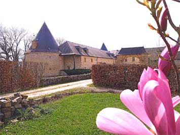 Gite de groupe Gite du Pont Château de Charbogne