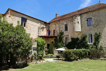 Gite de groupe Château de Saint Chamarand