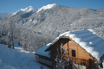 Gite de groupe Chalet La Source des Issyrols