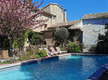Gite de groupe Vacances chez l'antiquaire