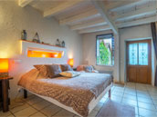 Bed and Bourgogne