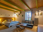 Bed and Bourgogne