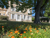 Un château en Provence