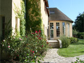Les Écuries