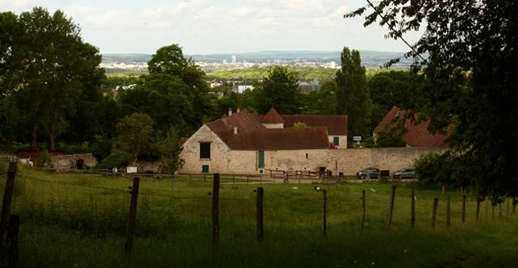 Gite de la Ferme d'Ecancourt - Gite de groupe Val d Oise 48 couchages