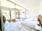 Nuiki Lodges