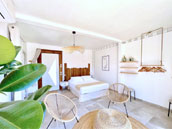 Nuiki Lodges