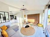 Nuiki Lodges